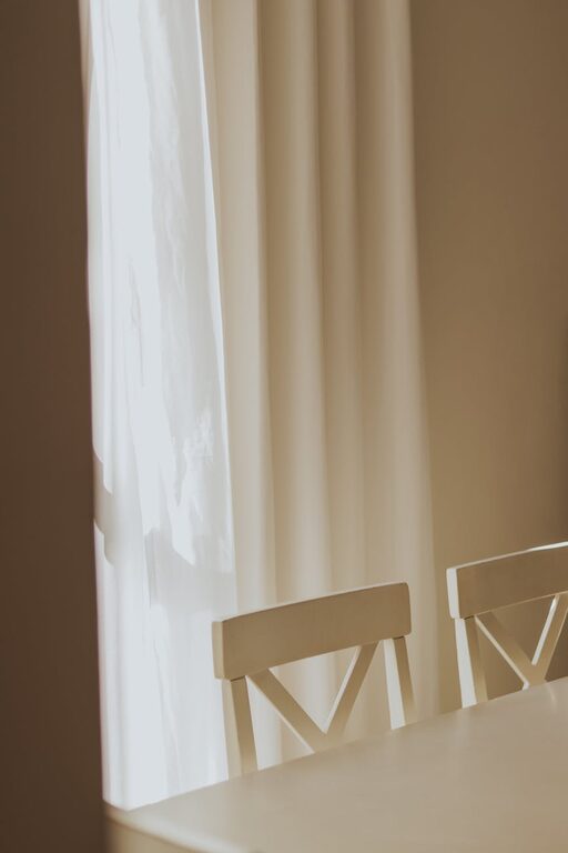Simple Decor Changes to Create a Relaxing Home Environment
