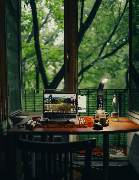 Tips for Creating a Relaxing Home Office Environment